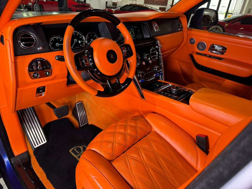 2019 Rolls-Royce Cullinan widebody kit, custom interior, Bespoke Audio system, rear infotainment system AND MUCH MORE!!! Fort Lauderdale FL