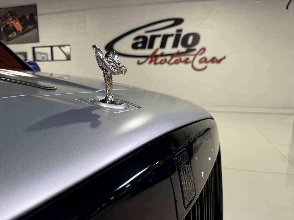 2019 Rolls-Royce Cullinan widebody kit, custom interior, Bespoke Audio system, rear infotainment system AND MUCH MORE!!! Fort Lauderdale FL