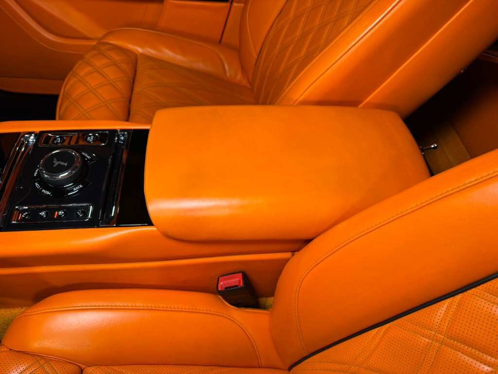2019 Rolls-Royce Cullinan widebody kit, custom interior, Bespoke Audio system, rear infotainment system AND MUCH MORE!!! Fort Lauderdale FL