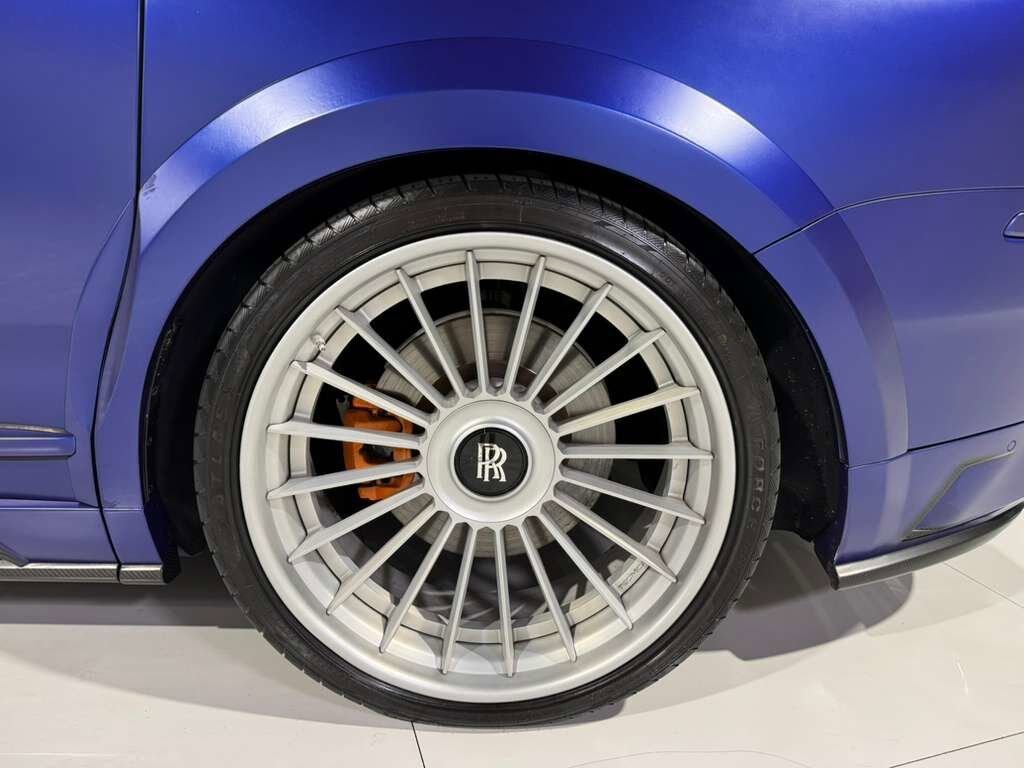 2019 Rolls-Royce Cullinan widebody kit, custom interior, Bespoke Audio system, rear infotainment system AND MUCH MORE!!! Fort Lauderdale FL