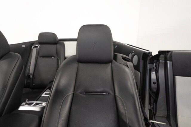 2019 Rolls-Royce Dawn ($394,150 MSRP!!) *ONLY 11,000 MILES* *FACTORY ORDERED BLACK EXTERIOR DETAILING* San Diego CA