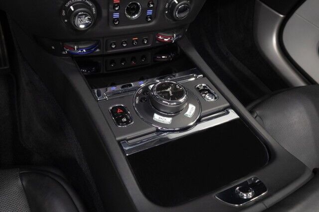2019 Rolls-Royce Dawn ($394,150 MSRP!!) *ONLY 11,000 MILES* *FACTORY ORDERED BLACK EXTERIOR DETAILING* San Diego CA