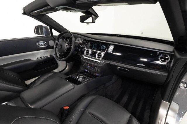 2019 Rolls-Royce Dawn ($394,150 MSRP!!) *ONLY 11,000 MILES* *FACTORY ORDERED BLACK EXTERIOR DETAILING* San Diego CA