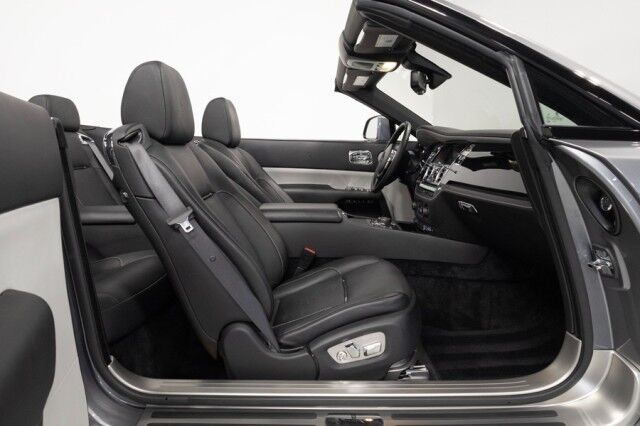 2019 Rolls-Royce Dawn ($394,150 MSRP!!) *ONLY 11,000 MILES* *FACTORY ORDERED BLACK EXTERIOR DETAILING* San Diego CA