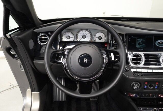 2019 Rolls-Royce Dawn ($394,150 MSRP!!) *ONLY 11,000 MILES* *FACTORY ORDERED BLACK EXTERIOR DETAILING* San Diego CA