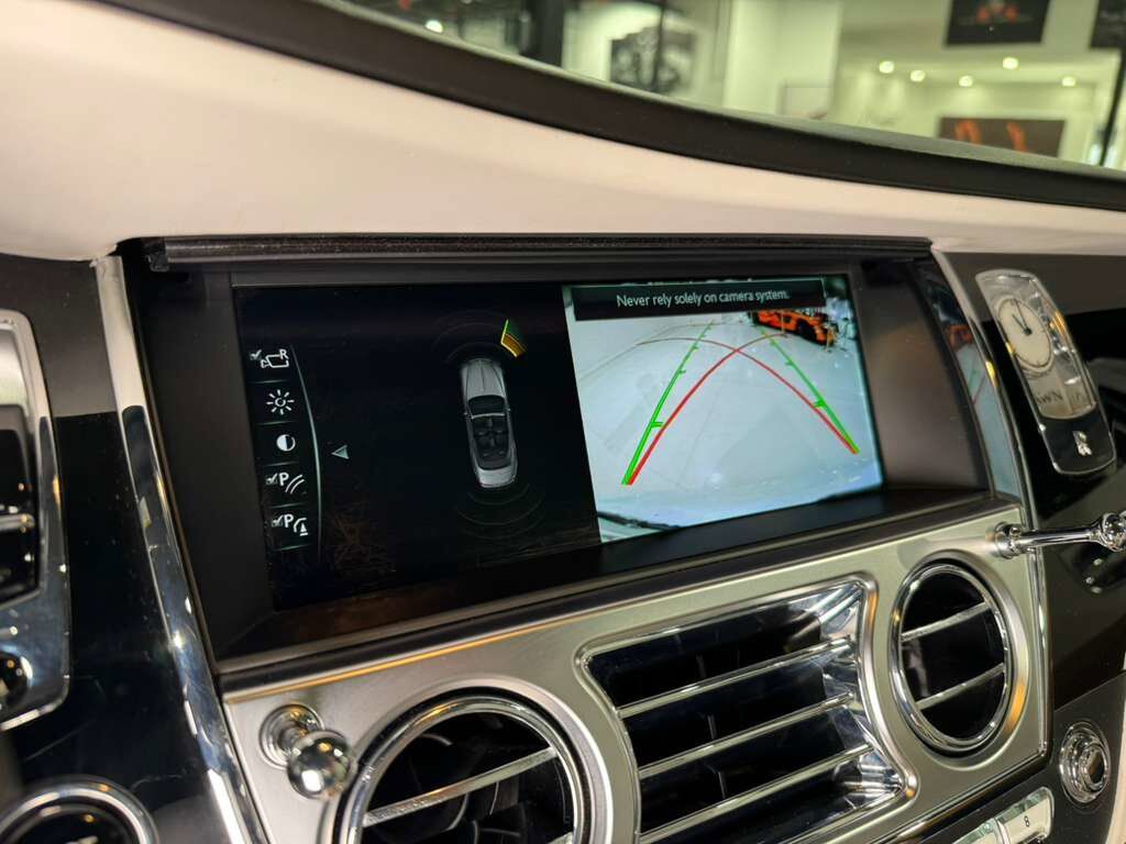 2019 Rolls-Royce Dawn bookmatched wood trim, illuminated Spirit of Ecstasy AND MUCH MORE!! Fort Lauderdale FL