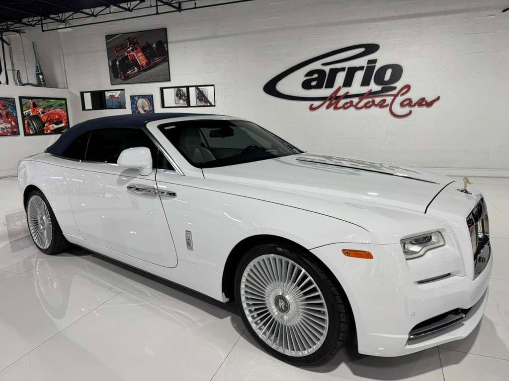 2019 Rolls-Royce Dawn bookmatched wood trim, illuminated Spirit of Ecstasy AND MUCH MORE!! Fort Lauderdale FL