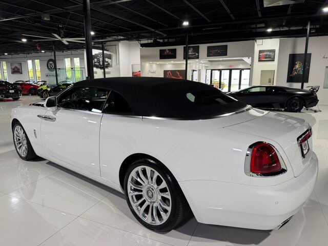 2019 Rolls-Royce Dawn two-tone paint, Bespoke Audio system, driver assist system, illuminated spirit of ecstasy AND MORE!! Fort Lauderdale FL