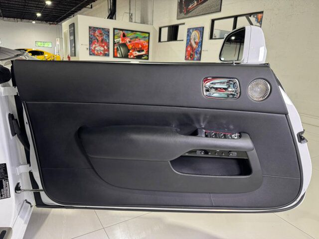2019 Rolls-Royce Dawn two-tone paint, Bespoke Audio system, driver assist system, illuminated spirit of ecstasy AND MORE!! Fort Lauderdale FL