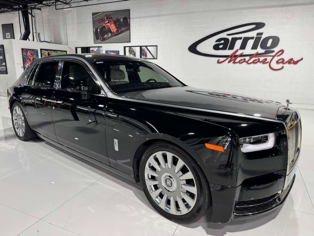 2019 Rolls-Royce Phantom