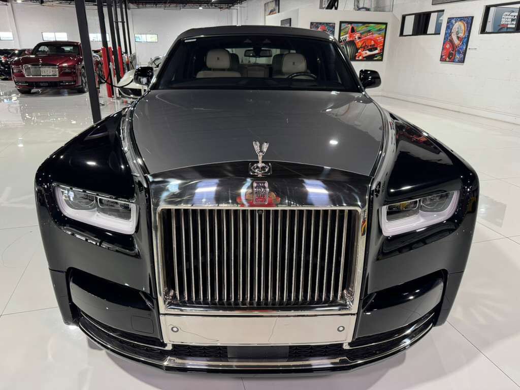 2019 Rolls-Royce Phantom