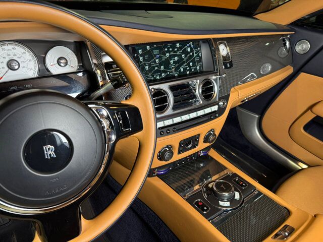 2019 Rolls-Royce Wraith Bespoke Audio system, starlight headliner, interior carbon fiber trim AND MUCH MORE!!! Fort Lauderdale FL