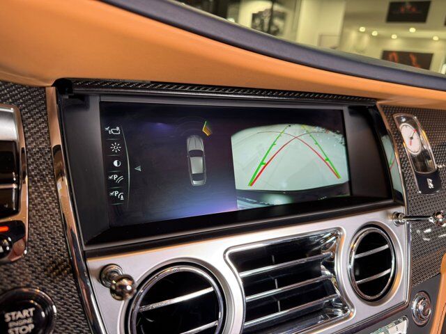 2019 Rolls-Royce Wraith Bespoke Audio system, starlight headliner, interior carbon fiber trim AND MUCH MORE!!! Fort Lauderdale FL