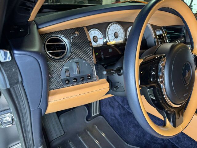 2019 Rolls-Royce Wraith Bespoke Audio system, starlight headliner, interior carbon fiber trim AND MUCH MORE!!! Fort Lauderdale FL