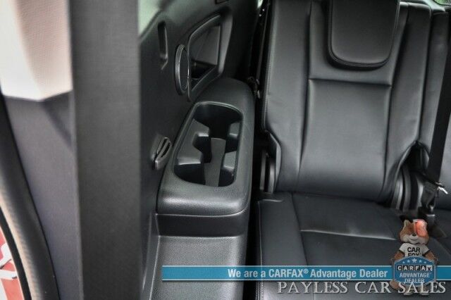 2019 Subaru Ascent Limited / AWD / Power & Heated Leather Seats / Heated Steering Wheel / NAV / Sunroof / Harmon & Kardon Speakers / Adaptive Cruise Control / Lane Depart & Blind Spot / Apple CarPlay & Android Auto / Back Up Cam Anchorage AK