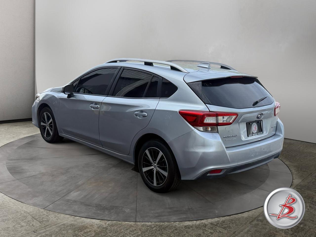 2019 Subaru IMPREZA Premium