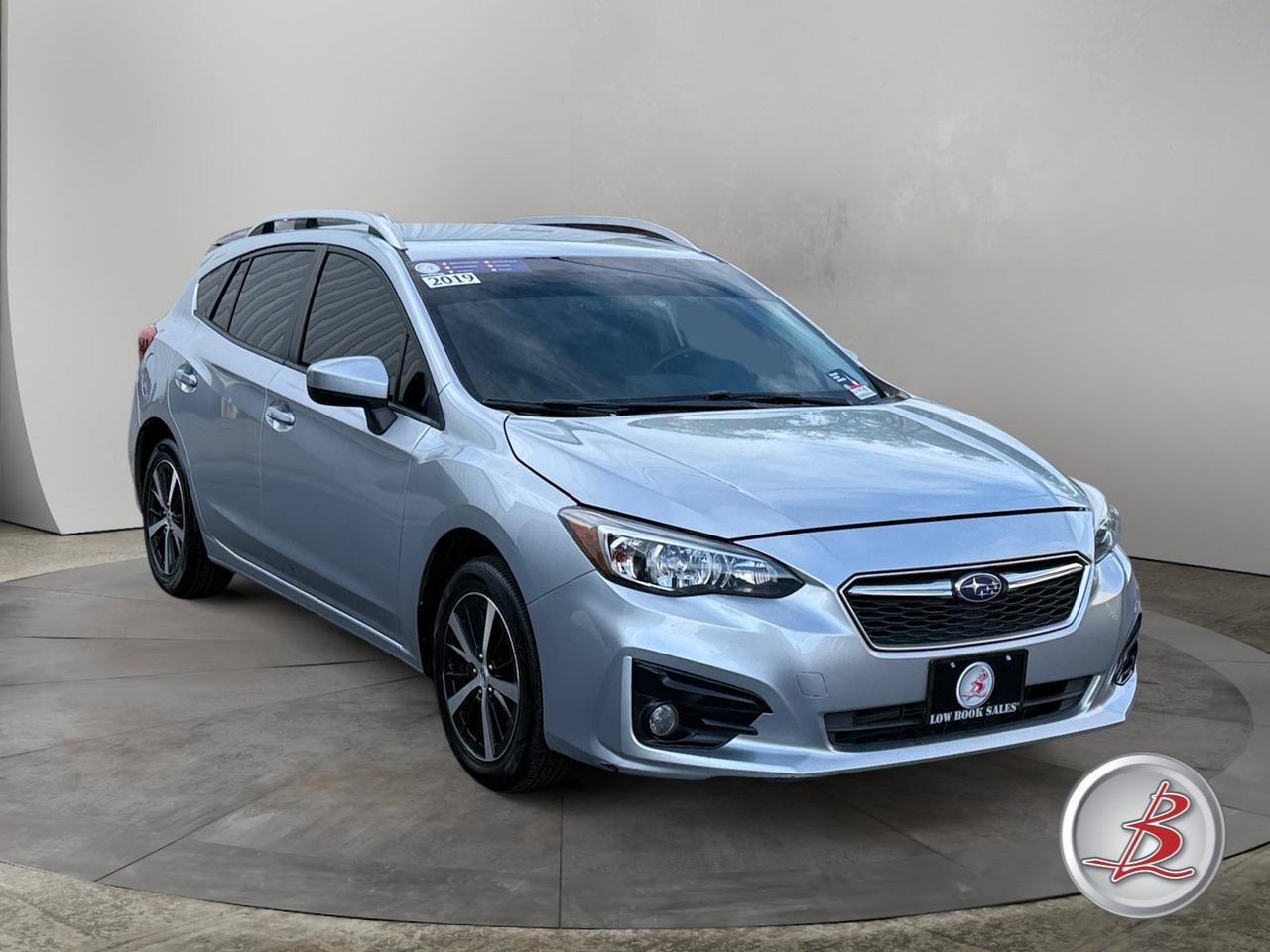 2019 Subaru IMPREZA Premium