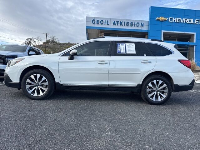 2019 Subaru Outback 2.5i