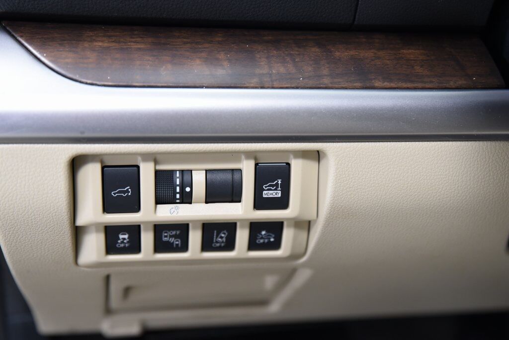 2019 Subaru Outback 2.5i Akron