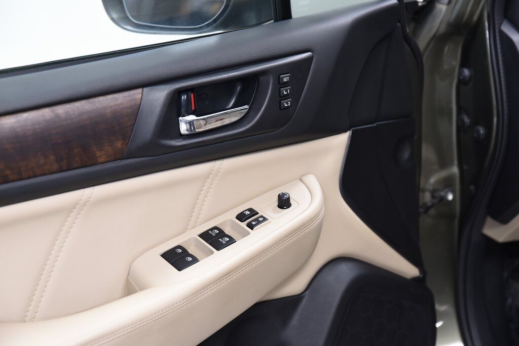 2019 Subaru Outback 2.5i Akron