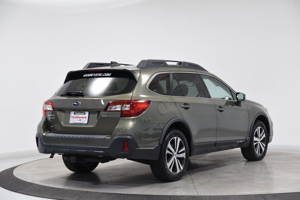 2019 Subaru Outback 2.5i Akron