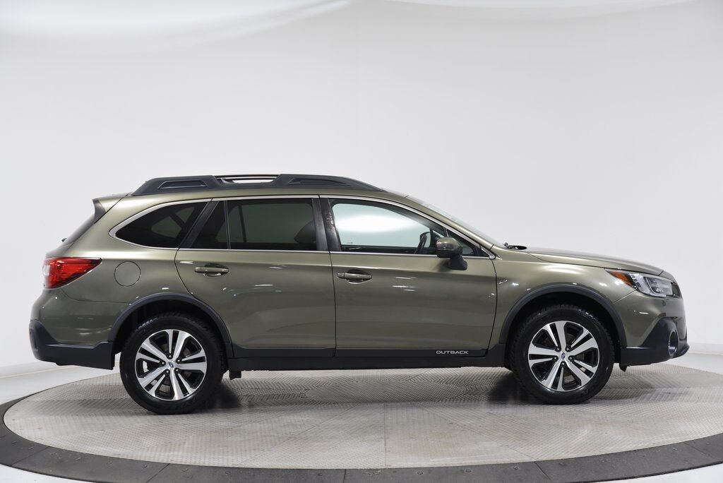 2019 Subaru Outback 2.5i Akron