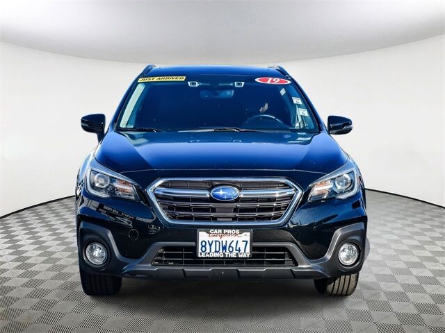 2019 Subaru Outback 2.5i