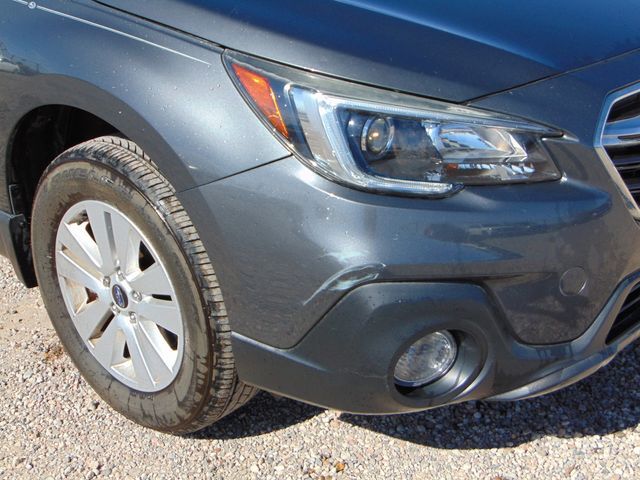 2019 Subaru Outback 2.5i Premium Santa Fe NM