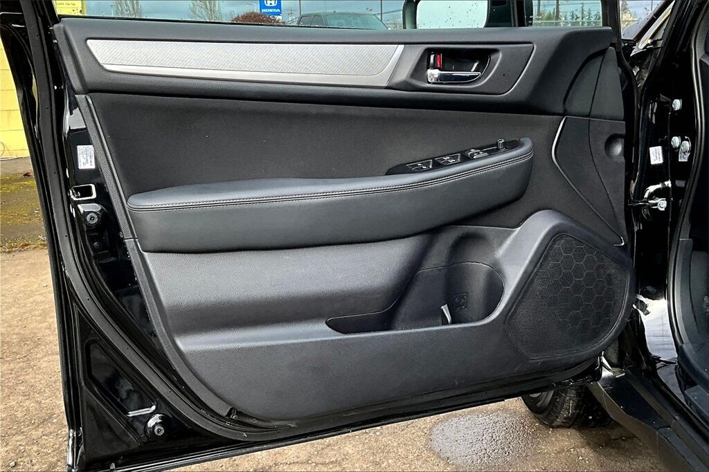2019 Subaru Outback 2.5i Premium OR