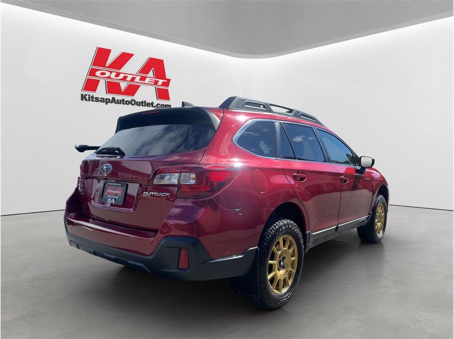 2019 Subaru Outback 2.5i Premium Wagon 4D
