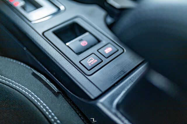 2019 Subaru Outback AWD Touring Roof BCam Red Deer AB