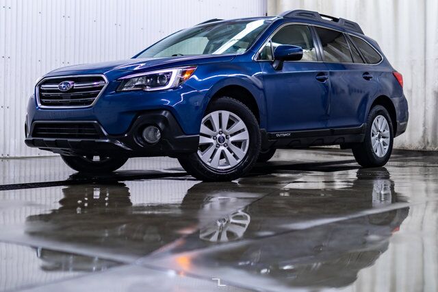 2019 Subaru Outback AWD Touring Roof BCam Red Deer AB