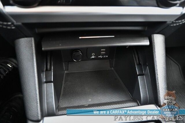 2019 Subaru Outback Limited / AWD / Power & Heated Leather Seats / Sunroof / Navigation / Harman Kardon Speakers / Forward Collision & Blind Spot Alert / Apple CarPlay & Android Auto / Backup Camera / Keyless Entry & Start / 1-Owner Anchorage AK