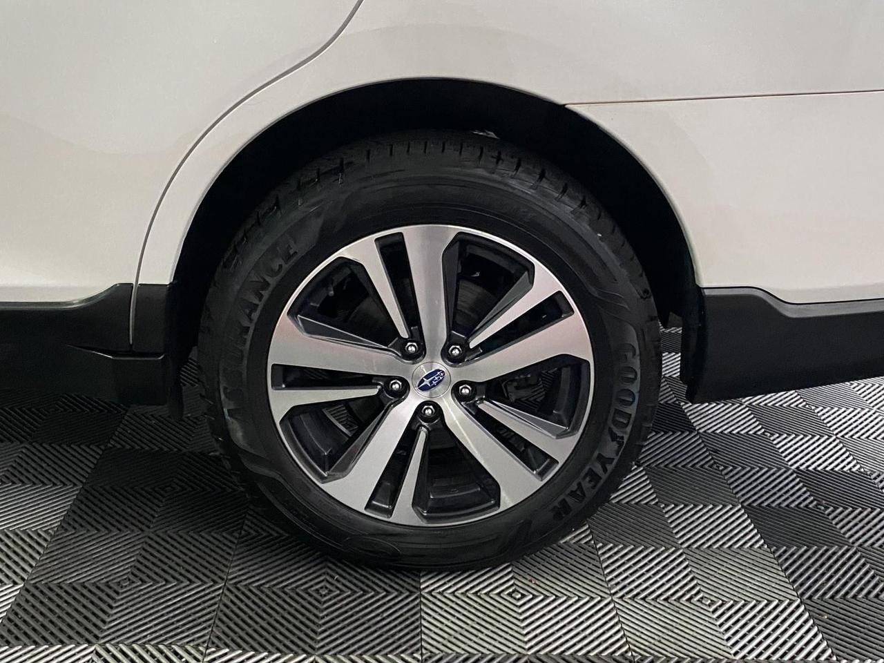 2019 Subaru Outback Limited Richmond Hill NY