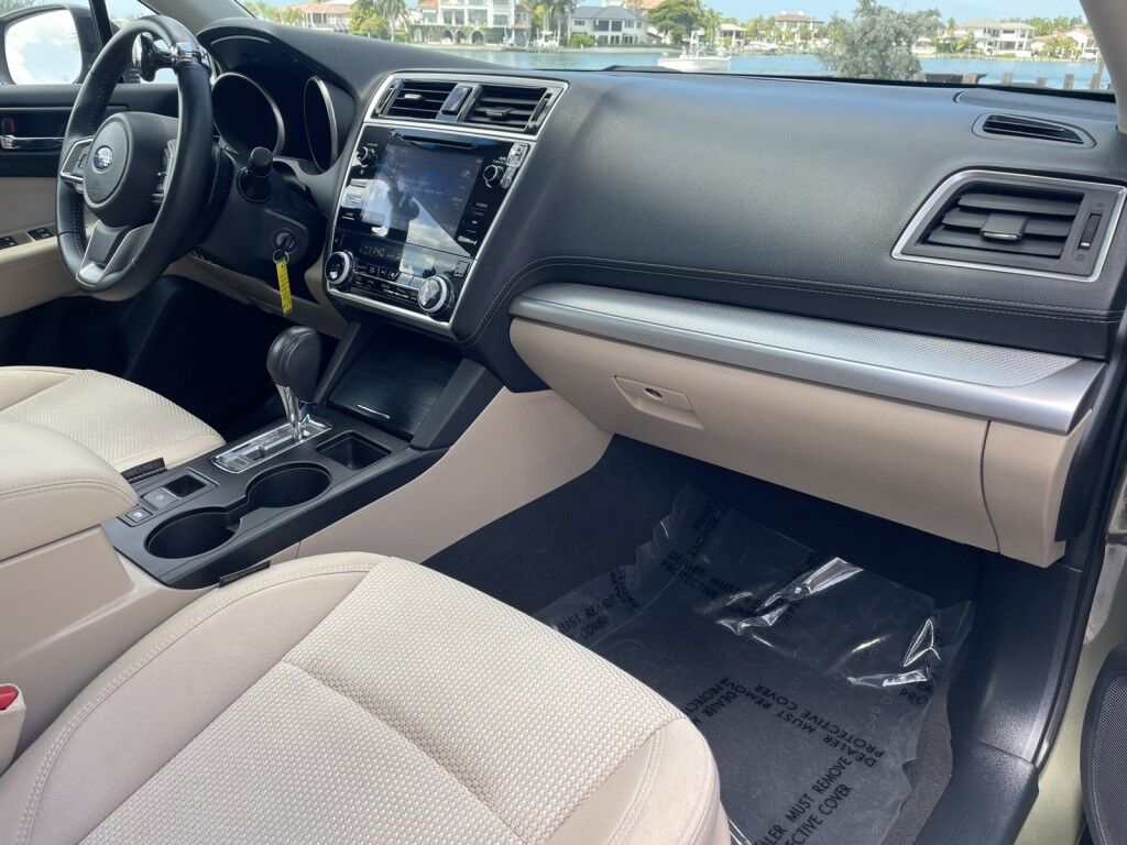 2019 Subaru Outback Premium~CLEAN CARFAX~ONLINE FINANCE~BLUETOOTH~REARVIEW CAMERA Sarasota FL