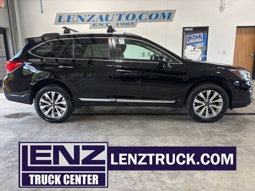 2019_Subaru_Outback_Touring AWD_ Fond du Lac WI