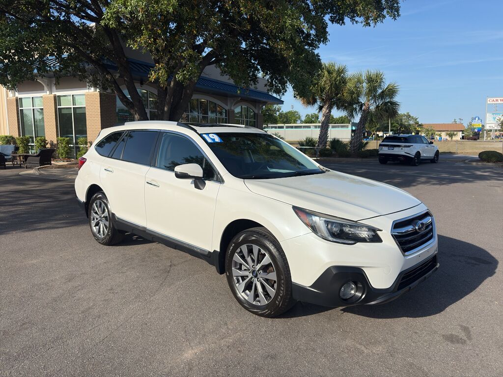 2019 Subaru Outback Touring