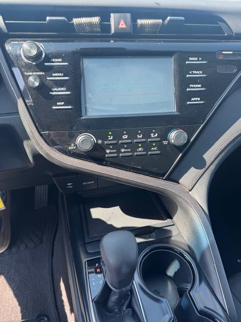 2019 TOYOTA CAMRY L Grand Prairie TX