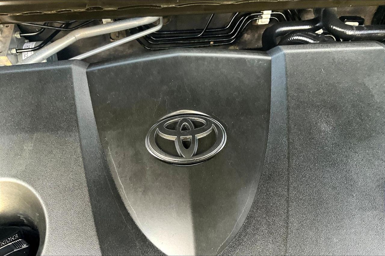 2019 TOYOTA CAMRY L Houston TX