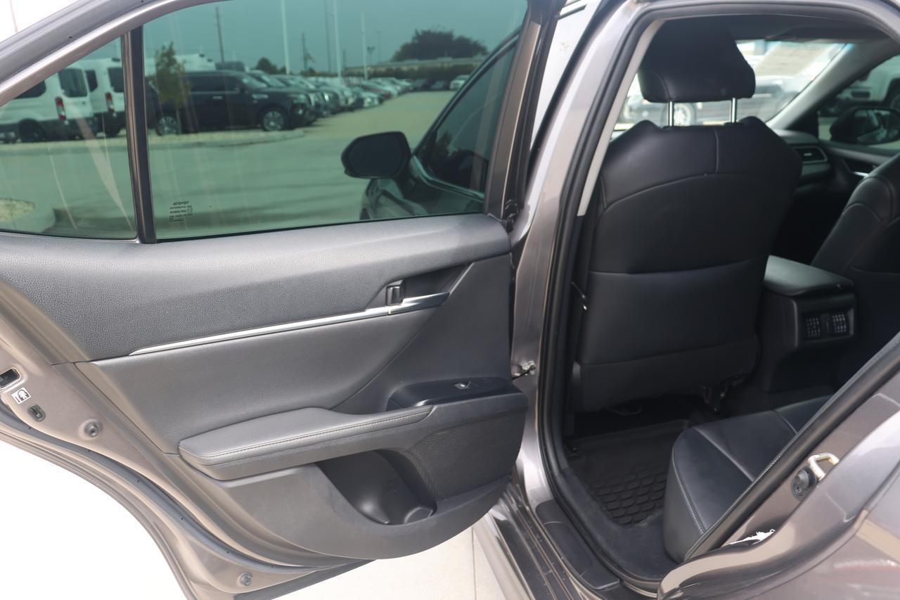 2019 TOYOTA CAMRY XSE Houston TX