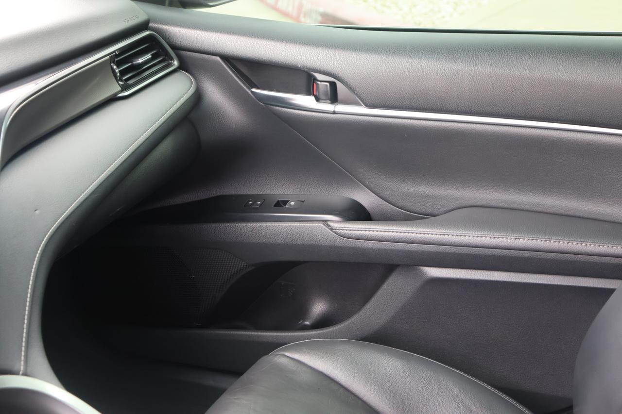 2019 TOYOTA CAMRY XSE Houston TX