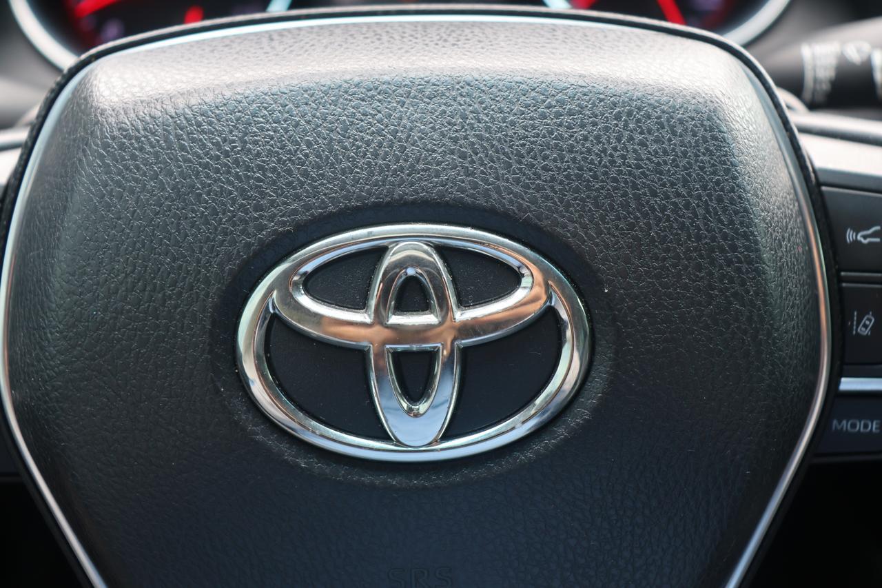 2019 TOYOTA CAMRY XSE Houston TX