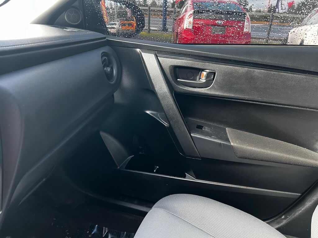 2019 TOYOTA COROLLA L Des Moines WA