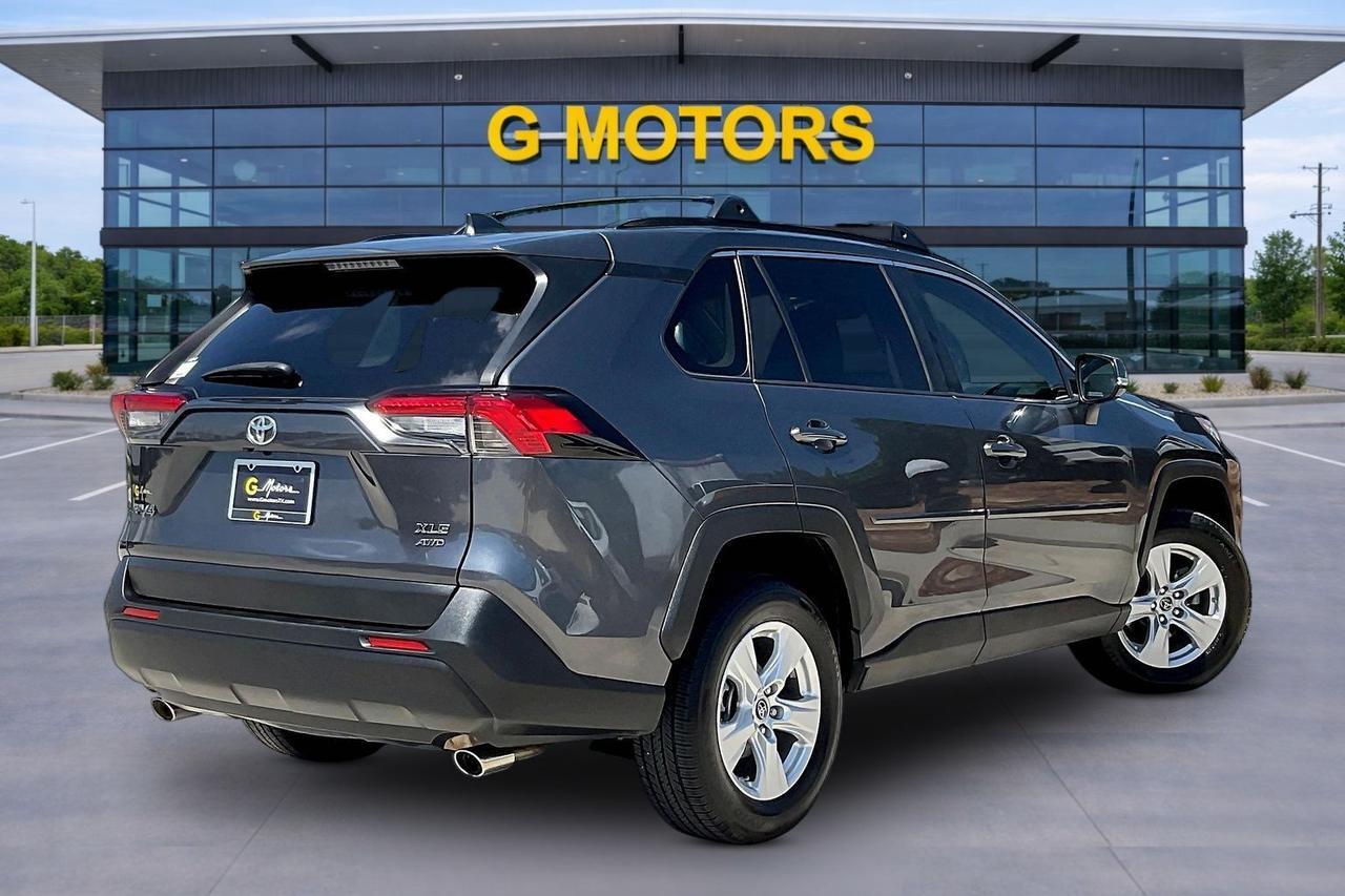 2019 TOYOTA RAV4 XLE Houston TX