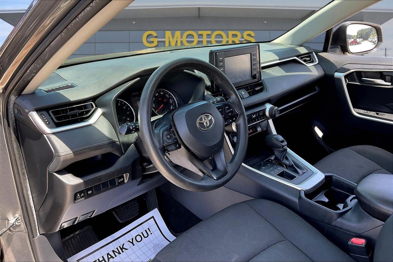 2019 TOYOTA RAV4 XLE Houston TX