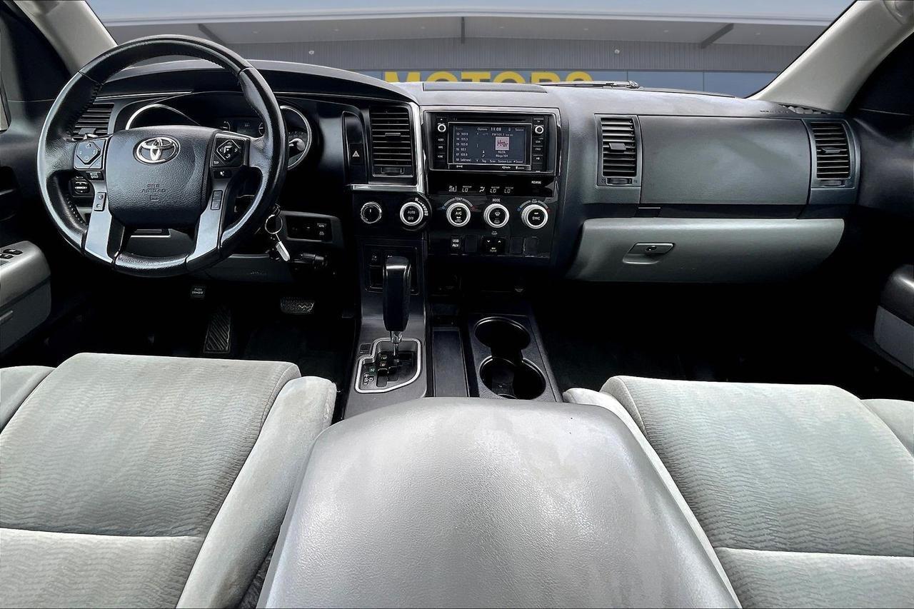 2019 TOYOTA SEQUOIA SR5 Houston TX