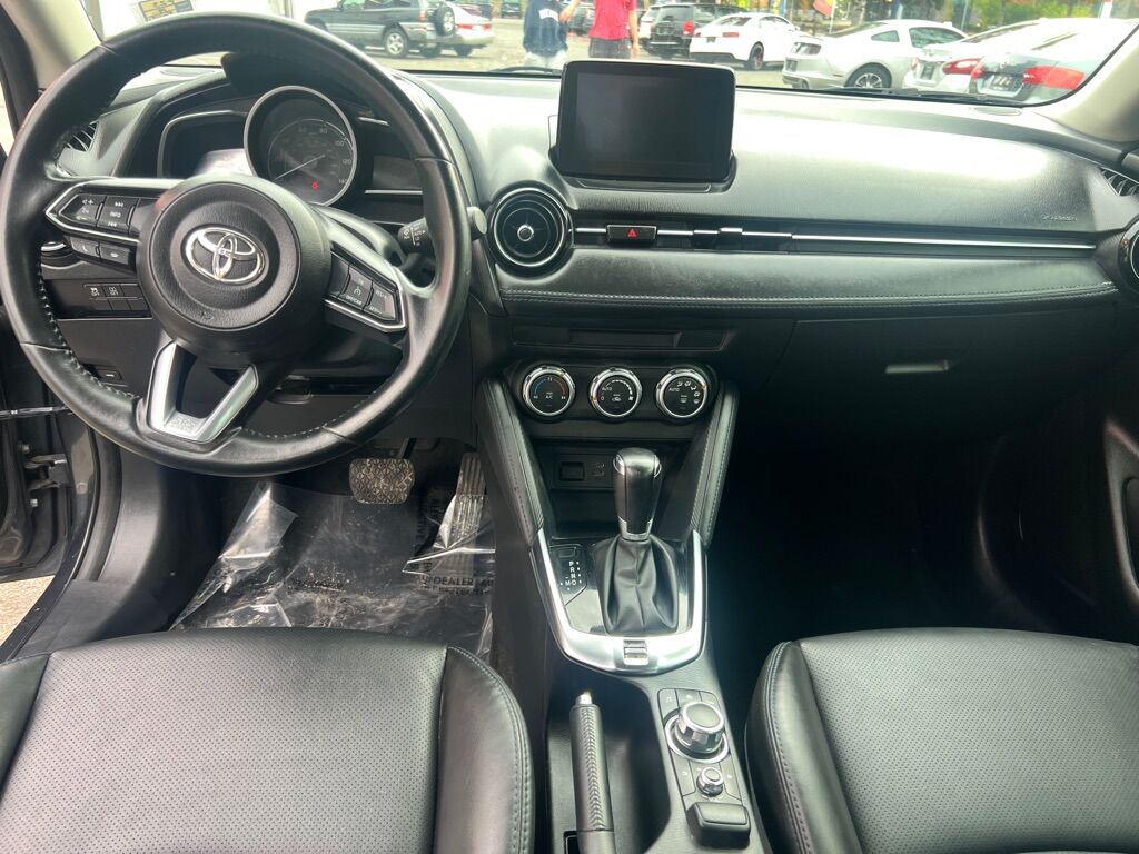 2019 TOYOTA YARIS L Des Moines WA