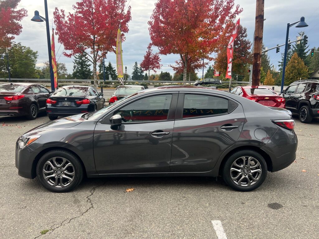 2019 TOYOTA YARIS L Des Moines WA