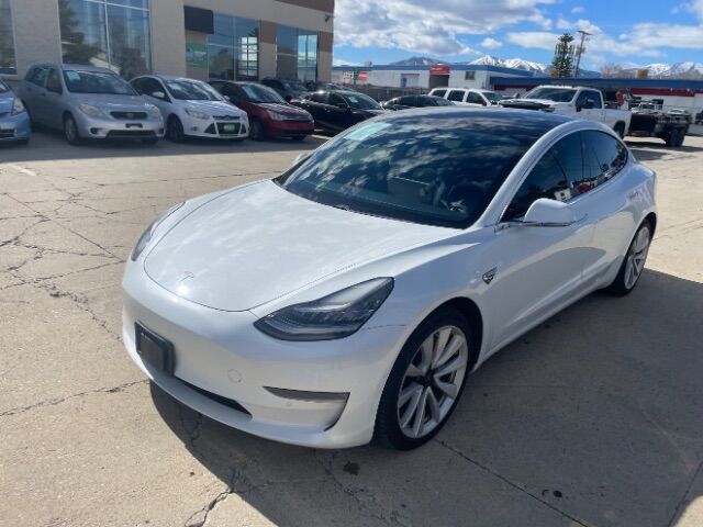 2019 Tesla Model 3 Long Range | Performance