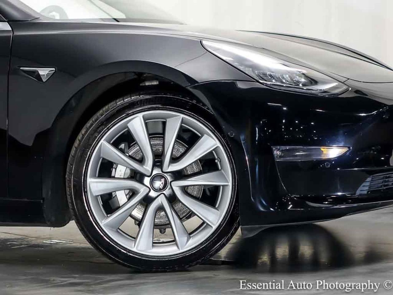 2019 Tesla Model 3 Long Range FULL SELF DRIVING